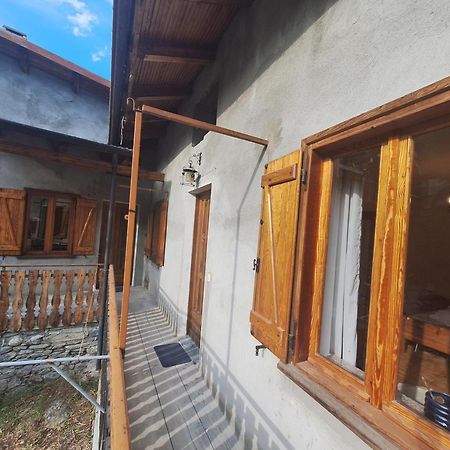 Ferienwohnung La Casa Del Gigante Frassino Acceglio Exterior foto