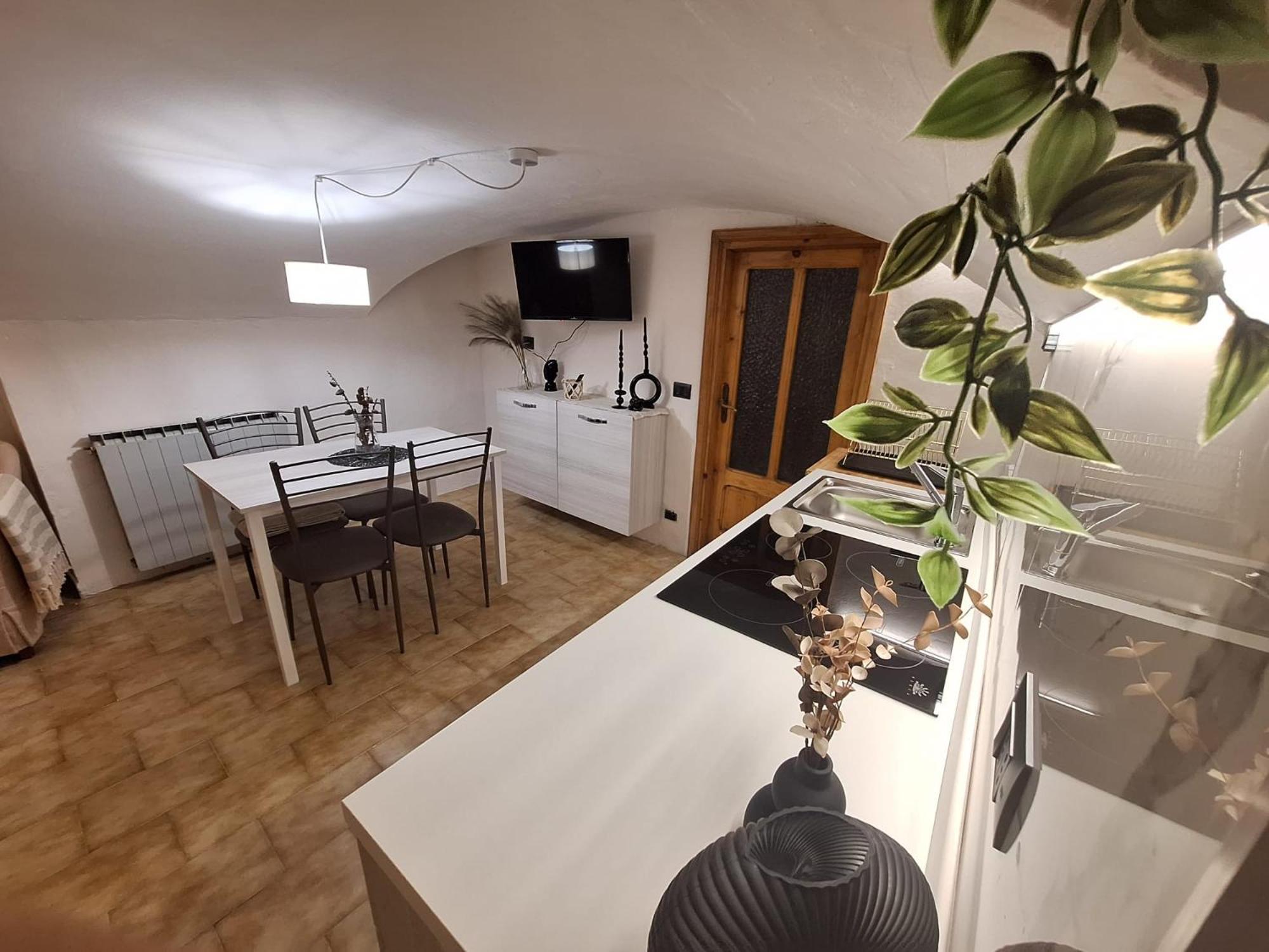 Ferienwohnung La Casa Del Gigante Frassino Acceglio Exterior foto